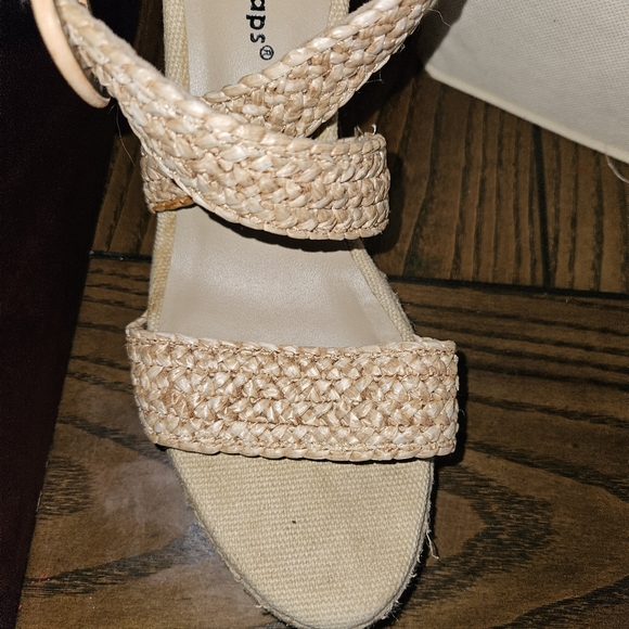 Sandals  woman's 9 - Picture 5 of 9